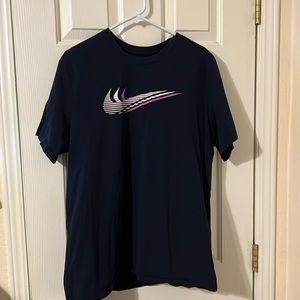 Dark blue Nike T-shirt with purple logo size extra large